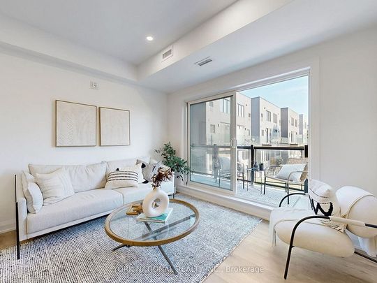 For Lease - 49 Charles Street Unit# 204, Newmarket, Ontario - Photo 1