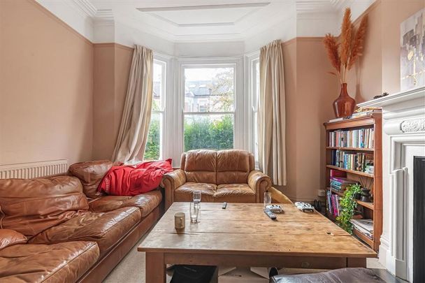 4 bedroom house to rent - Photo 1