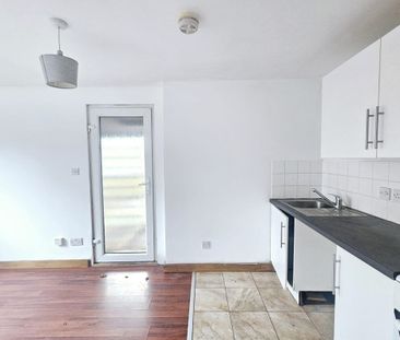 Rayners Gardens, SOUTHAMPTON - Photo 1