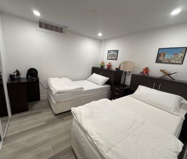 For Lease - 3443 Drummond Road Unit# Lower, Mississauga, Ontario - Photo 2