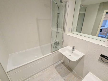 1 bedroom flat to rent - Photo 4