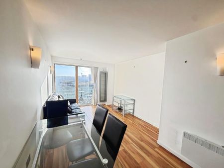 2 bedroom apartment to rent - Photo 2