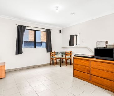 9/71 Great Buckingham Street, Redfern NSW 2016 - House For Rent | D... - Photo 4