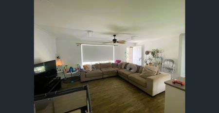 Emu Park Beach Living - Photo 4