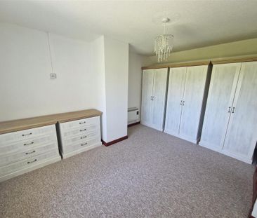 2 bedroom detached house to rent - Photo 4