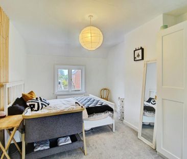 3 bedroom terraced house to rent - Photo 2