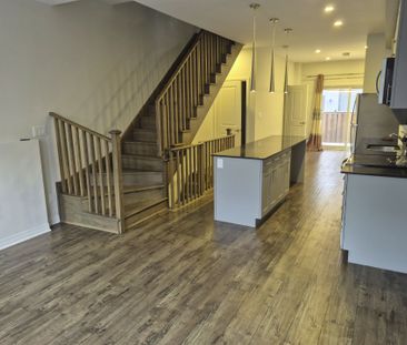 For Lease - 1635 Pleasure Valley Path, Oshawa, Ontario - Photo 5