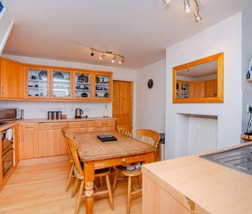 3 bedroom terraced house to rent - Photo 4