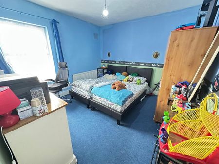 2 bedroom terraced house to rent - Photo 4