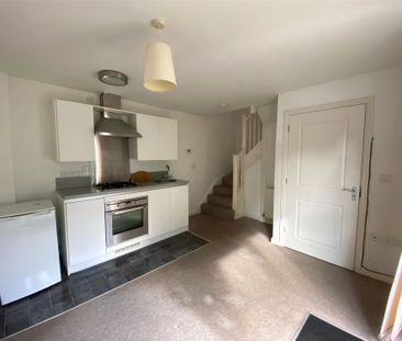 18, Merlin Way - Photo 2