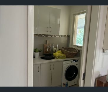 9 Acorn Court,, Morphett Vale, SA 5162 - Photo 6
