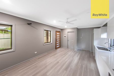 Brand New 2-Bedroom Granny Flat - Modern & Stylish Oasis in Lalor Park! - Photo 5