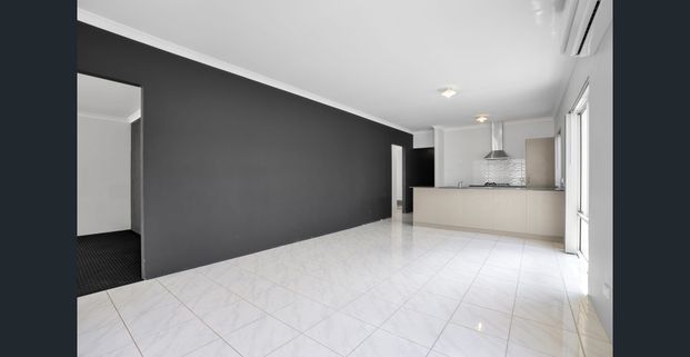 Modern 3 x 2 with Study and Lounge!! - Photo 1