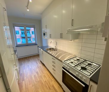 Kristinehöjdsgatan 12B - Photo 4