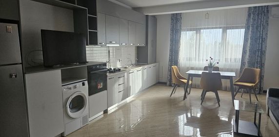 Inchirieri apartamente - Fotografie 2