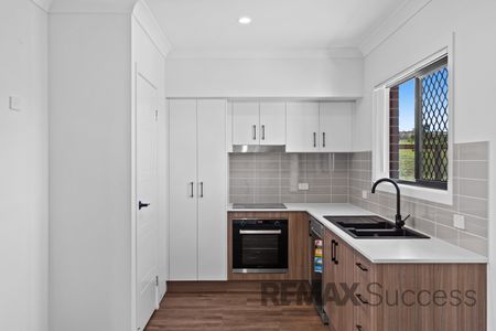 2/32 Aquila Drive, Meringandan West QLD 4352 - Apartment For Rent | Domain - Photo 2