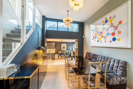 2 bedroom mews to rent - Photo 4