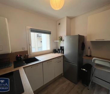 Location Appartement 3 pièces 61m² POITIERS 86000 - Photo 5