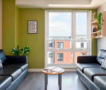 Silver Ensuite - Photo 3