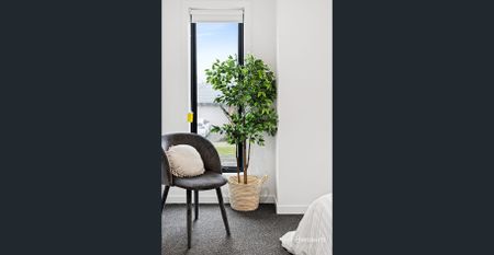 Contemporary Living in Mickleham - Photo 5