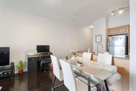 For Lease - 231 Fort York Boulevard Unit# 2201, Toronto, Ontario - Photo 5