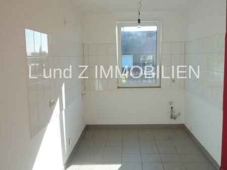 ** Maisonettewohnung mit Balkon** für Singles in gepflegtem Umfeld ! - Photo 2