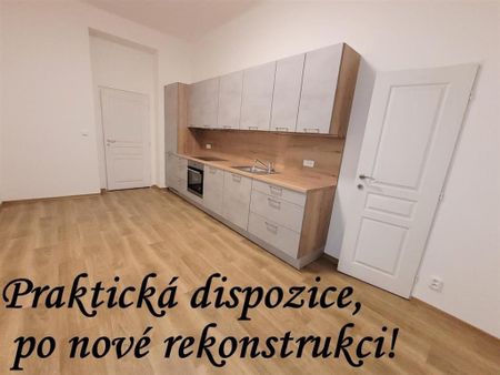 Pronájem bytu 3+1 105 m2 - Fotografie 2