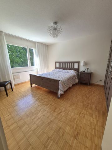 Gepflegte 2.5-Zimmerwohnung mit Balkon an idyllischer Lage - Photo 4