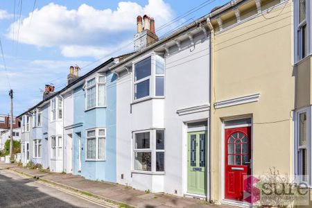 2 bedroom terraced house to rent - Photo 5