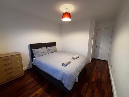 1 bedroom house of multiple occupation to rent - Photo 3