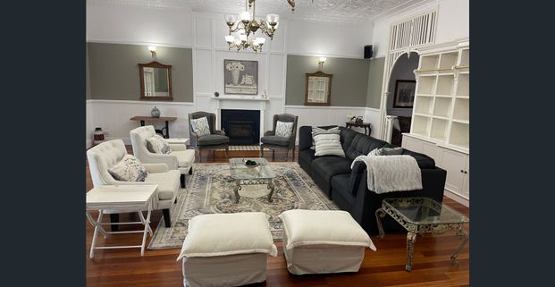 Granny flat in Montville hinterland - Photo 1