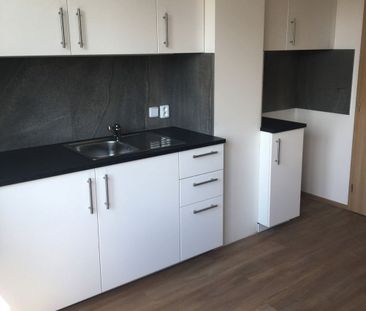 Pronájem bytu 1+kk • 32 m² bez realitkyPalmetová, Praha - Komořany - Photo 3