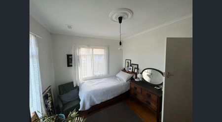 1/16 Ortolan Avenue, Broadmeadows, VIC 3047 - Photo 2