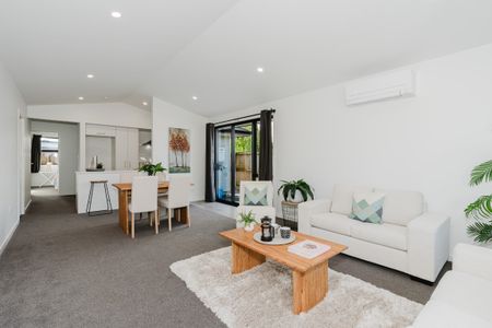 Spacious 3-Bedroom Unit Available in Chartwell, Hamilton. - Photo 3