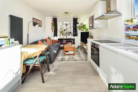 3 bedroom apartment to rent - Photo 2