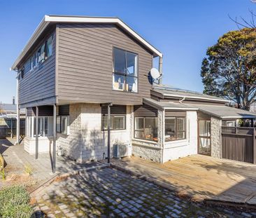 Big Beauty on Brixton-available January 30th 2026 - Photo 6