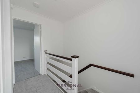 Kiln Lane, Epsom - Photo 4