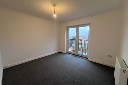 Cresswell Street - Photo 2