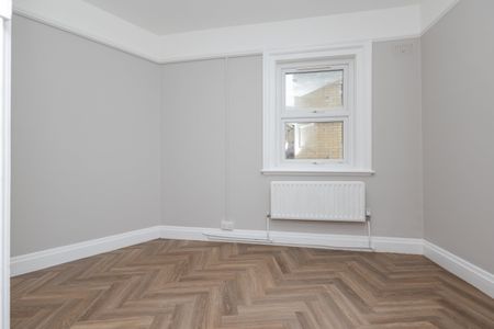2 bed flat to rent in Richmond Hill, Bournemouth, BH2 - Photo 4