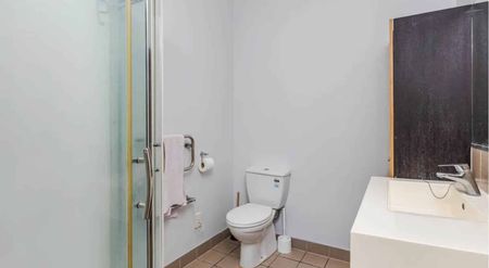 Two Bedroom Home! - Photo 4