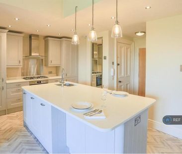 2 bedroom flat to rent - Photo 6