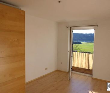 K3 - Zwei-Zimmer-Wohnung mit Kaminofen und Balkon - Photo 4