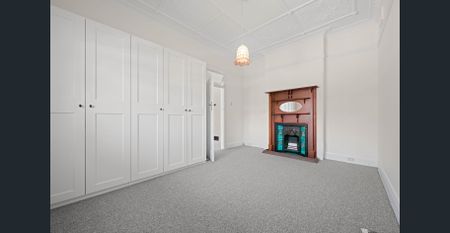 Freshly Updated Family Home – Spacious, Secure & Convenient Location - Photo 2