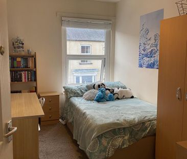 4 bedroom terraced house to rent - Photo 3