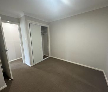 Perfect for Singles, Couples or Retirees ! - Photo 2