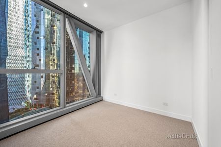 1402D/648 Lonsdale Street, Melbourne - Photo 3