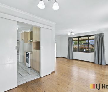 Spacious Four-Bedroom Home with Excellent Outdoor Living - Photo 2