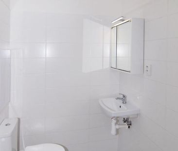 Pronájem bytu 1+kk a garsoniéry 27 m², Ahepjukova 2797, Ostrava - Photo 4