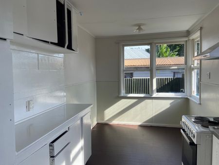 6a Kenney Crescent - Photo 4