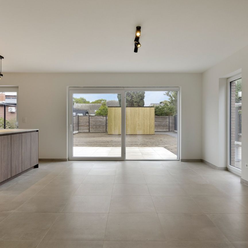 Huis te huur in Mol met 3 slaapkamers - foto 1